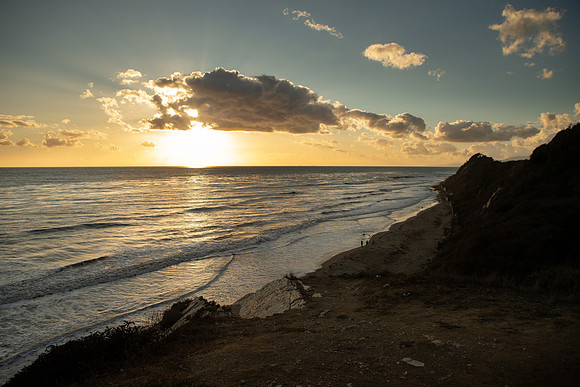 BG049_6D0142