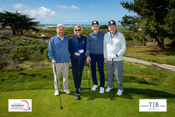 ThuFoursomes004_ELL59473_1