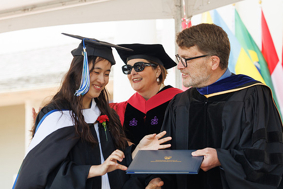 Diplomas043_644A9872
