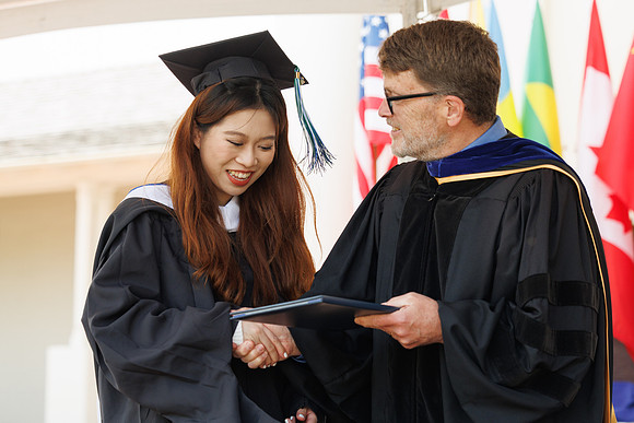 Diplomas022_644A9767