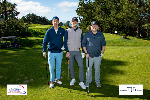 ThuFoursomes011_ELL59513_1