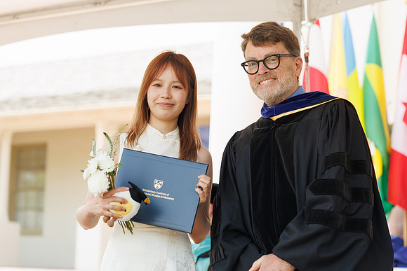Diplomas019_644A9757