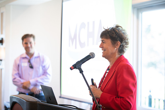 MCHA102_ELL59787